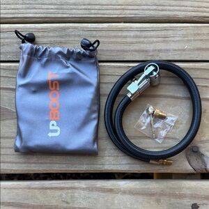 NWT Upboost Portable Valve Adapter Tire Inflator Kit 20” Air Hose Ball Needle